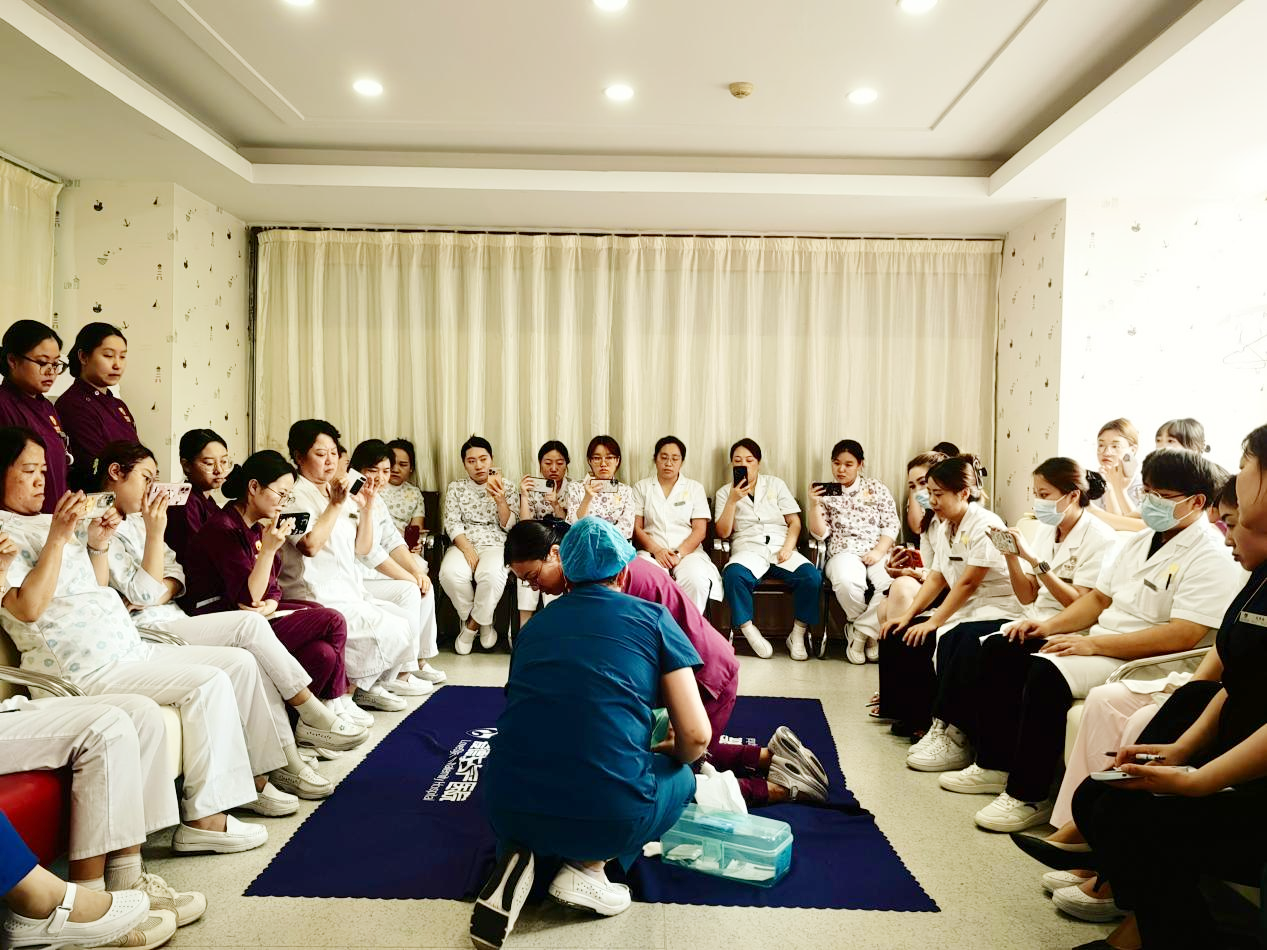 守护生命，“救”在身边 ——阳泉爱德生妇产医院开展成人心肺复苏技能培训